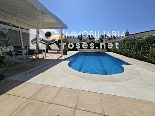 Casa en venta en Empuriabrava en Castelló d´Empúries