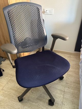 Silla oficina - azul y gris