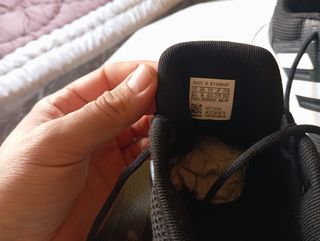 Zapatillas Adidas- Negras