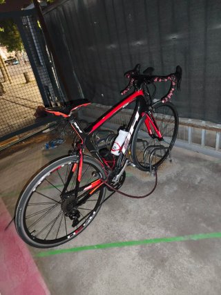 Bicicleta carbono BH - ¡Impecable!