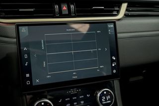 Jaguar F-Pace   5.0 V8 405kW SVR AWD Auto EDITION 1988 