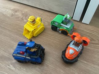 4 Vehículos Patrulla Canina