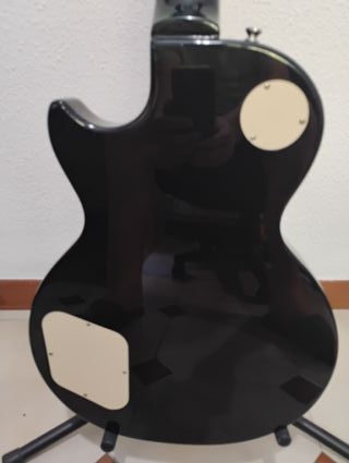 Epiphone Les Paul Standard negra