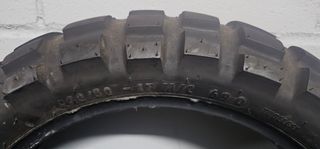 Ruedas moto TKC80 - Delantera y trasera. Neumático