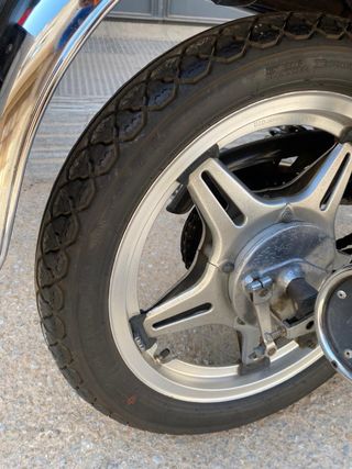 Honda CB400T - Moto Clásica
