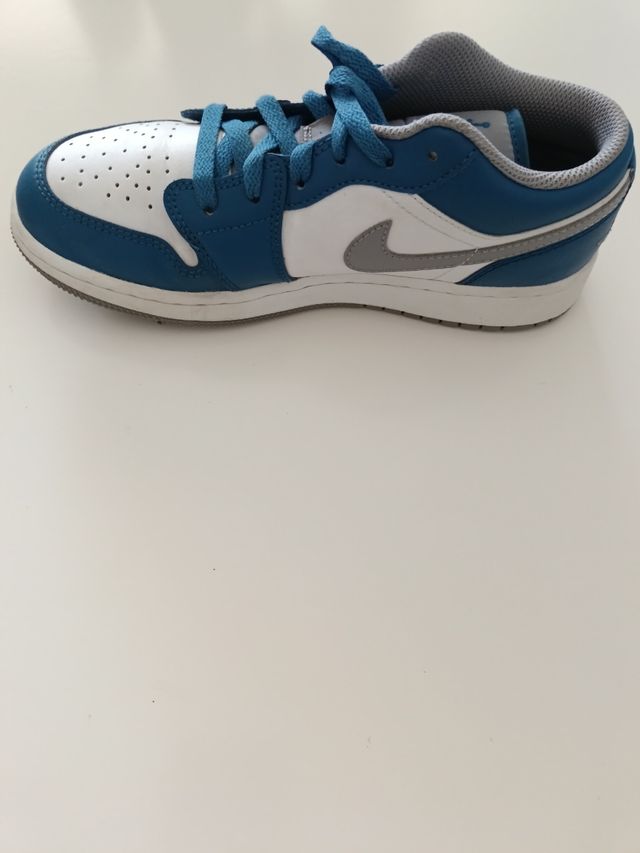Air Jordan 36.5 azules