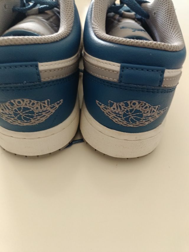 Air Jordan 36.5 azules