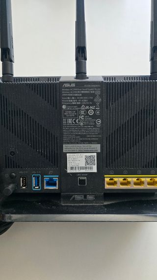 Router ASUS Gaming MODEL:RT-AC86U
