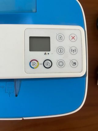 Impresora HP DeskJet 3720 - Multifunción. 