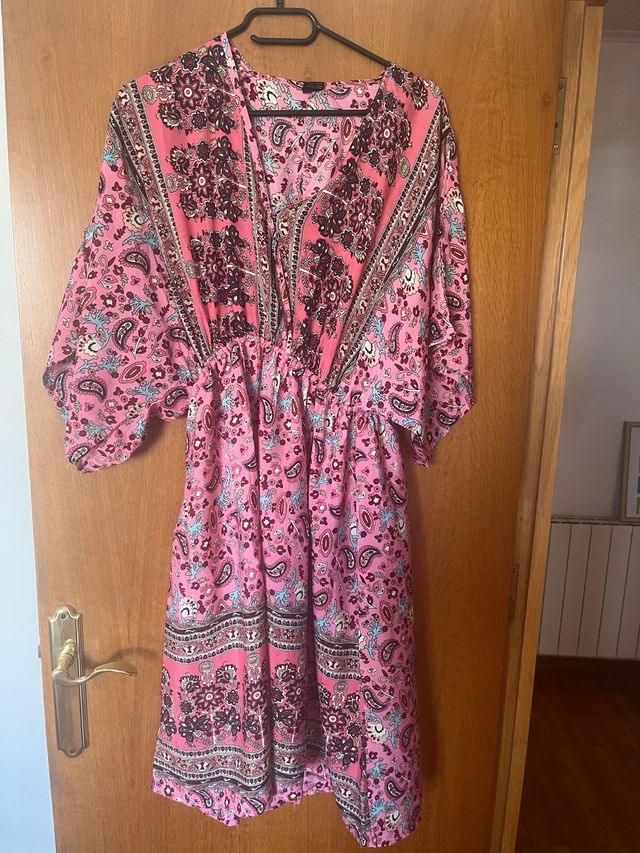 Vestido ibicenco rosa floral