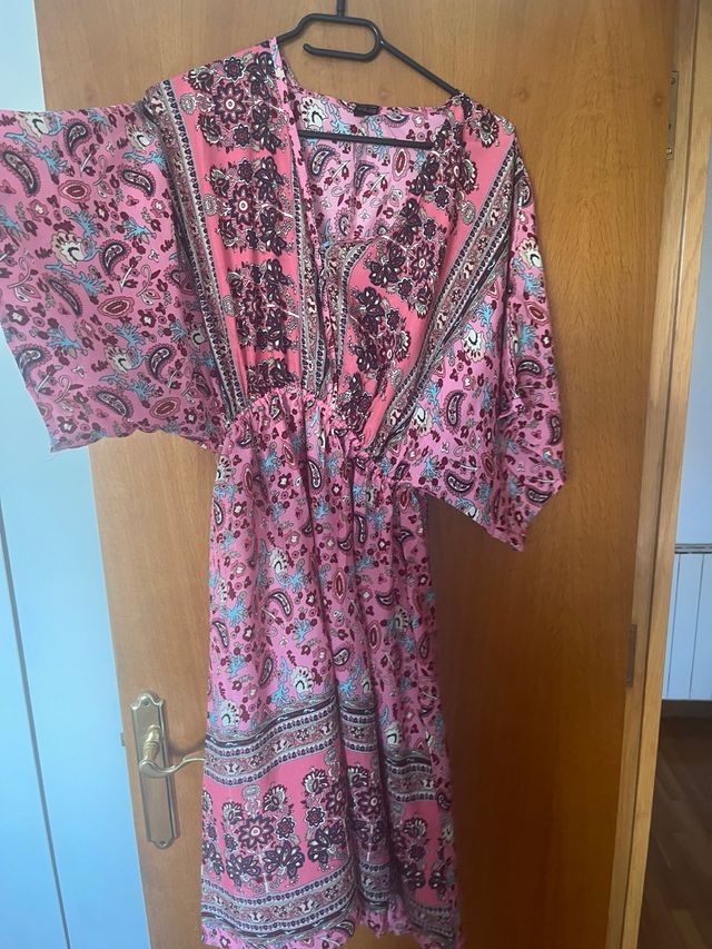 Vestido ibicenco rosa floral