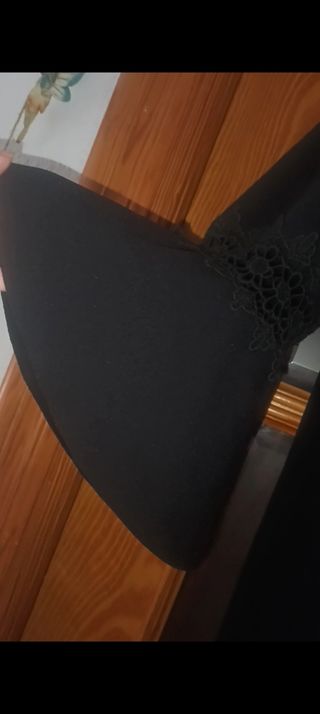 Vestido negro eventos - encaje