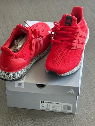 Adidas Ultraboost DNA rojas limited Edition