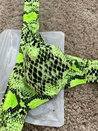 Tanga para Hombre Serpiente Flúor M