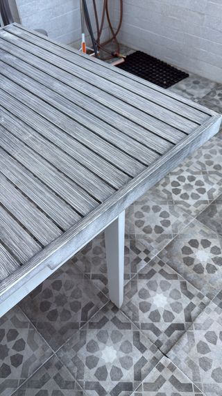 Mesa terraza exterior extensible - madera gris