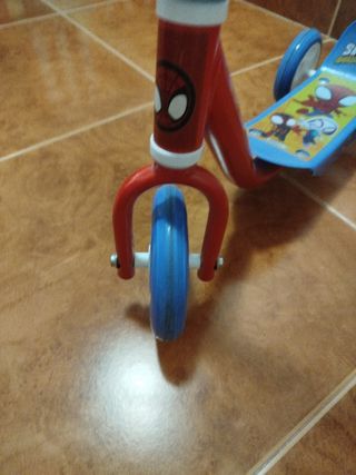 Patinete infantil Spiderman