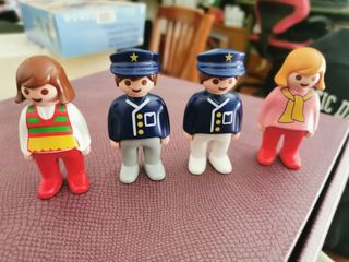 4 Figuras Playmobil