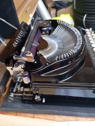 Máquina escribir Olivetti Ico MP1