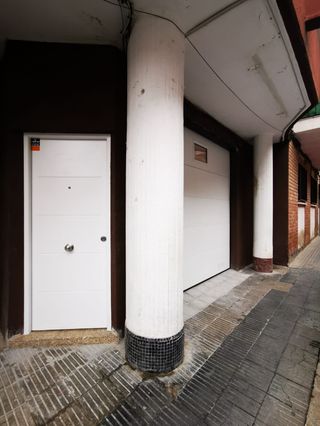 Local Loft adaptado a vivienda - Garaje