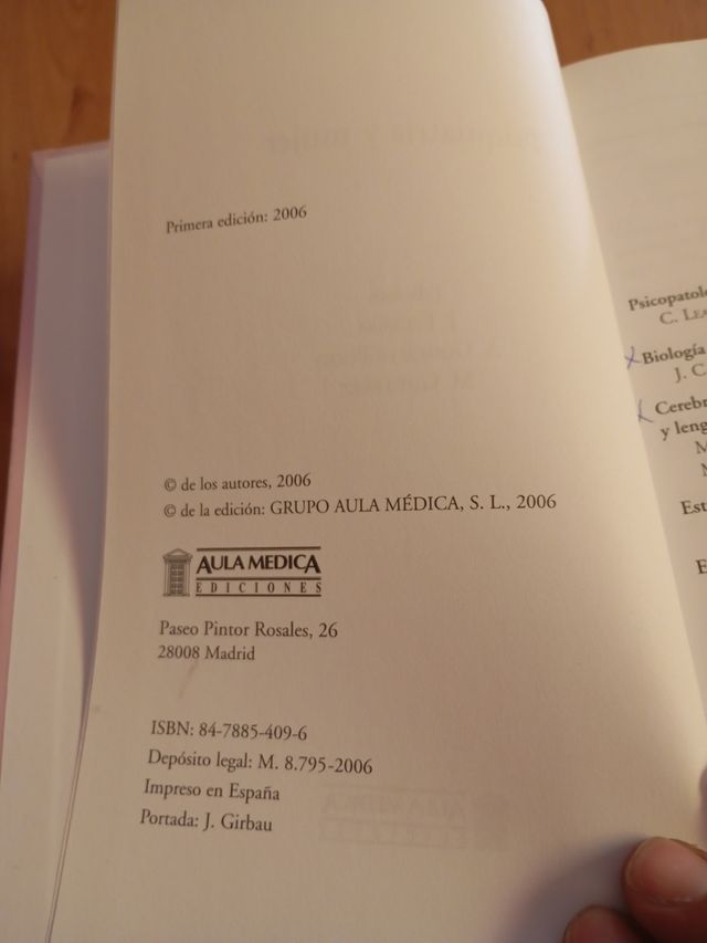 "Psiquiatría y mujer" es un libro editado por J. E