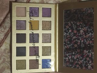 Paleta sombras Essence Disney Jasmine