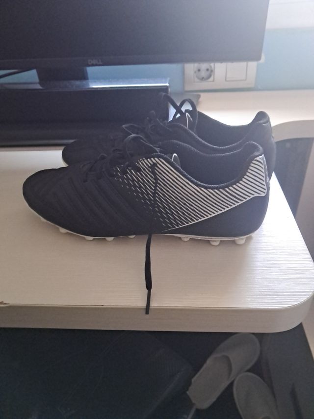 Botas de fútbol