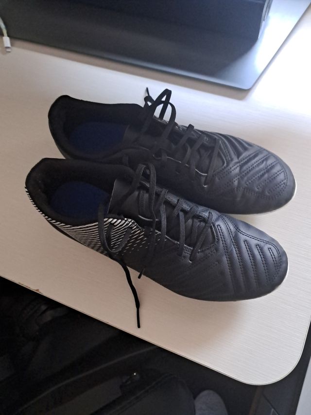 Botas de fútbol
