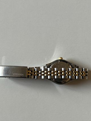 Reloj CITIZEN mujer dorado-plata
