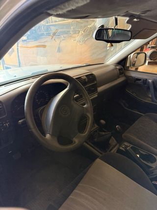 Opel Frontera 2000