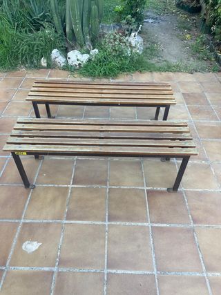 Panche in legno e metallo 