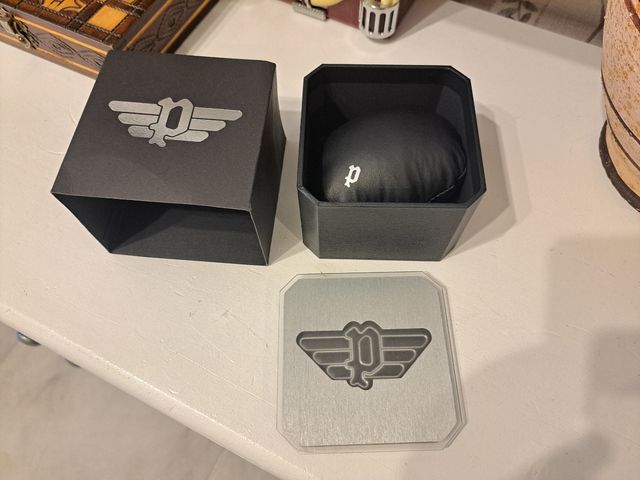 Caja Estuche Police.