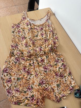 lote ropa mujer talla M vestidos y camisetas