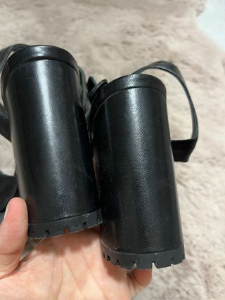 Sandalias Uterqüe piel negras