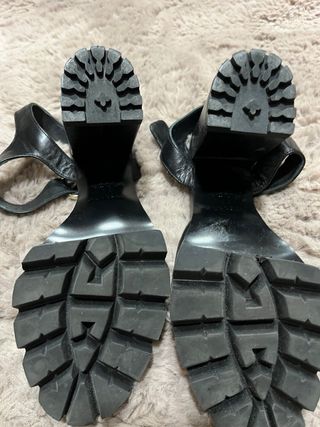 Sandalias Uterqüe piel negras