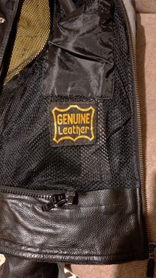 Tuta in pelle divisibile per moto.