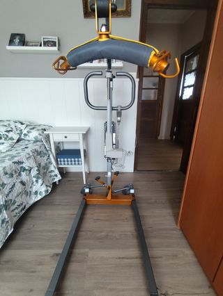 Grúa geriátrica para cama