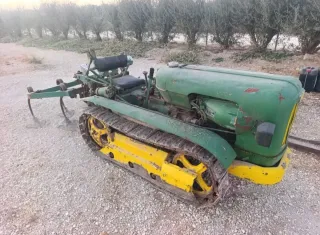 Tractor orugas regalo cultivador