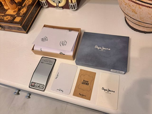 Cartera Pepe Jeans London