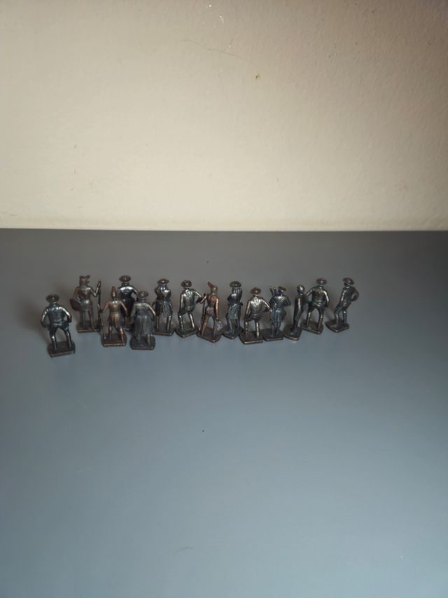 14 Soldatini Kinder: Indiani & Americani, Scozzesi