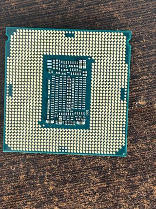 Procesador Intel Pentium G5400 3.7GHz