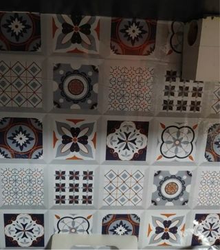 Adhesivo decorativo nuevo