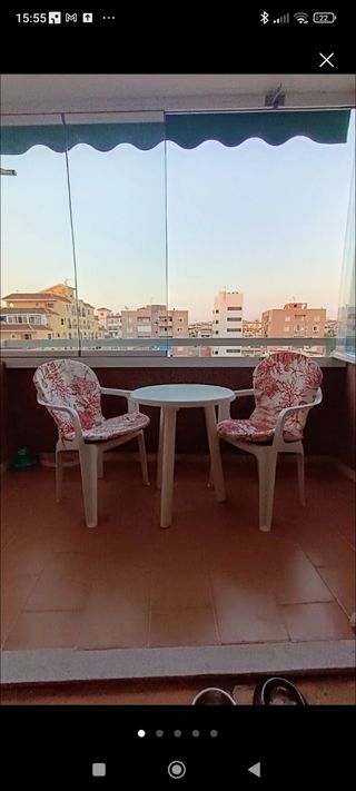 Mesa+sillas terraza - rojas y blancas