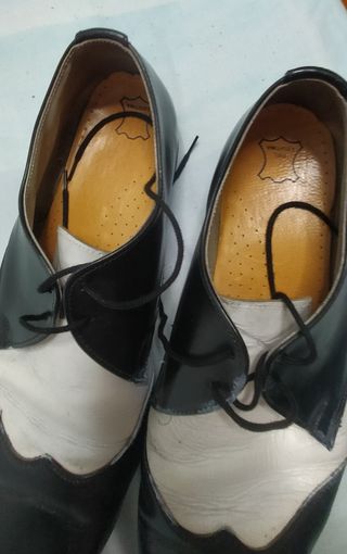 Zapatos winklepickers bicolor