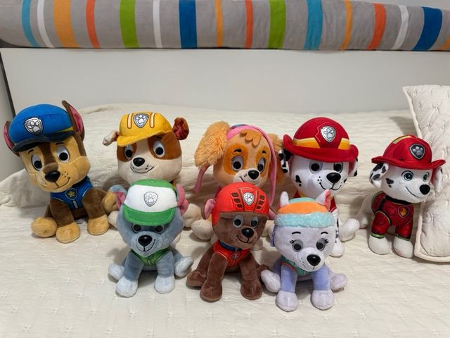 8 Peluches Patrulla Canina