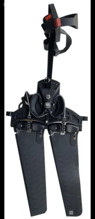 KAYAK NUEVO PESCA CON PEDALERA ALETAS