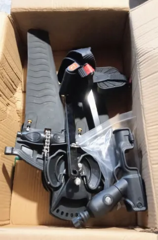 KAYAK NUEVO PESCA CON PEDALERA ALETAS