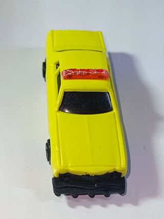 COCHE DE COLECCIÓN AÑOS 80 
