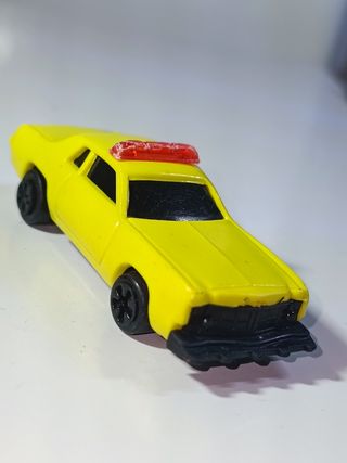 COCHE DE COLECCIÓN AÑOS 80 
