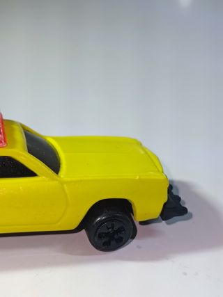 COCHE DE COLECCIÓN AÑOS 80 
