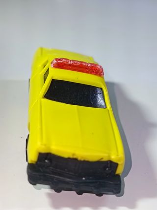 COCHE DE COLECCIÓN AÑOS 80 
